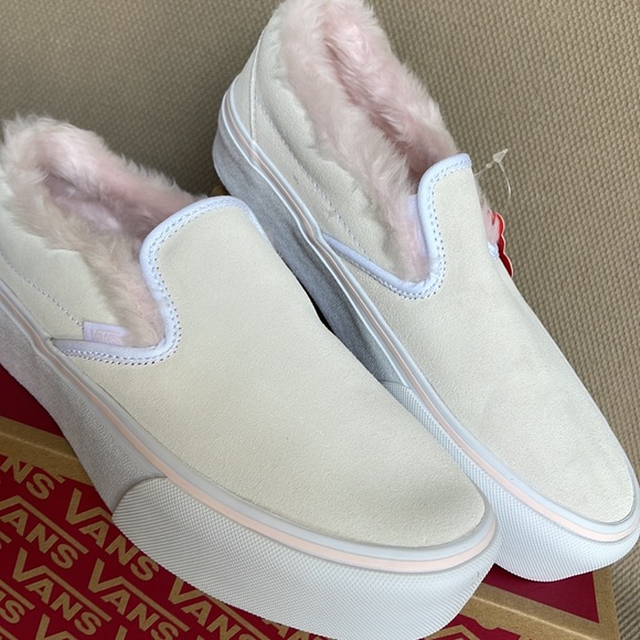 Vans Classic Slip-On Platforms Suede / Fur True White WMNS - Picture 7 of 16